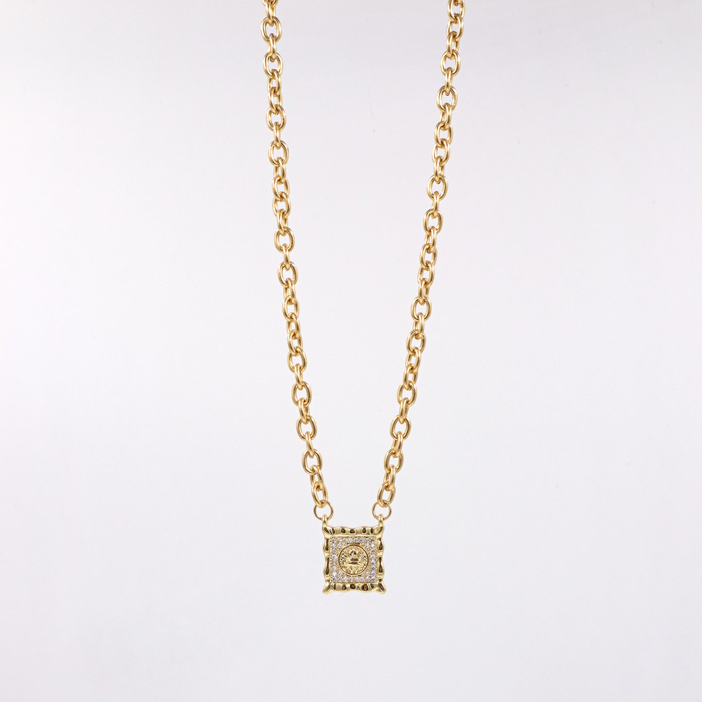 Collar Sagrado Corazón