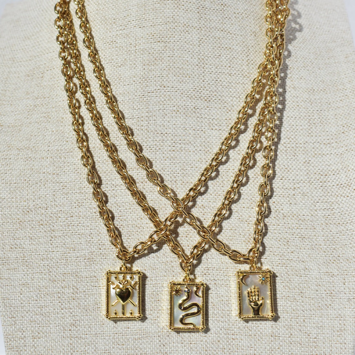 Collar Carta Mística