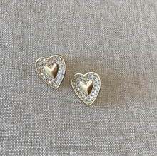 Cargar imagen en el visor de la galería, Aretes Corazon