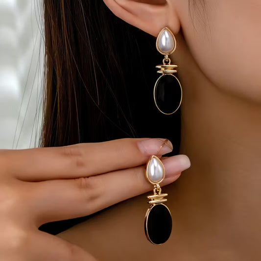 Aretes Nova