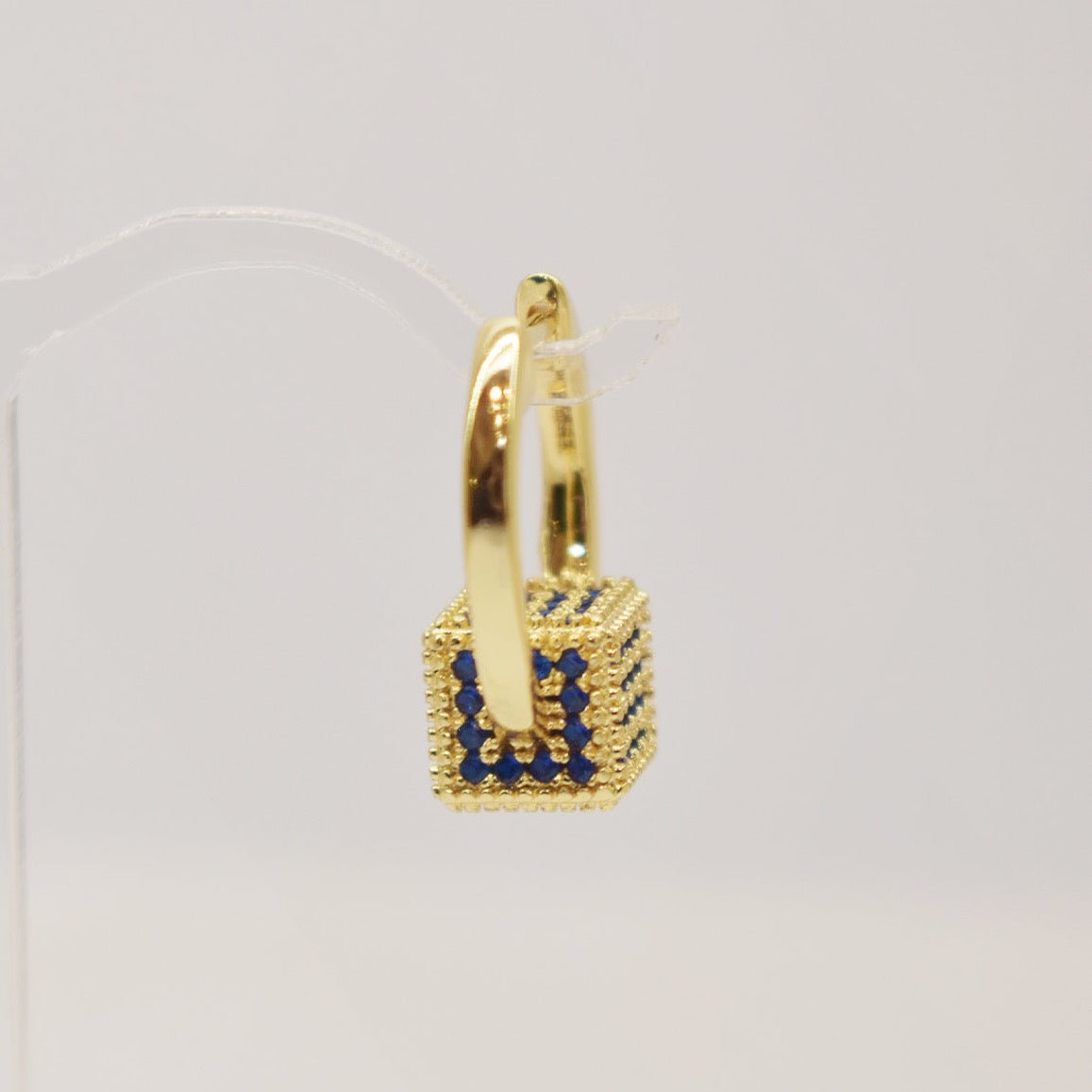 Aretes Cube
