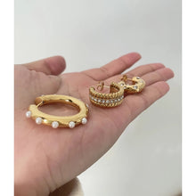 Cargar imagen en el visor de la galería, Arracadas Trendy
