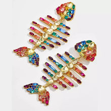 Cargar imagen en el visor de la galería, Aretes Pescado Colores